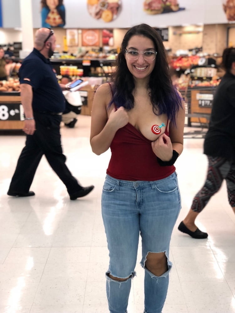 Exposed Webslut for Repost #79769684