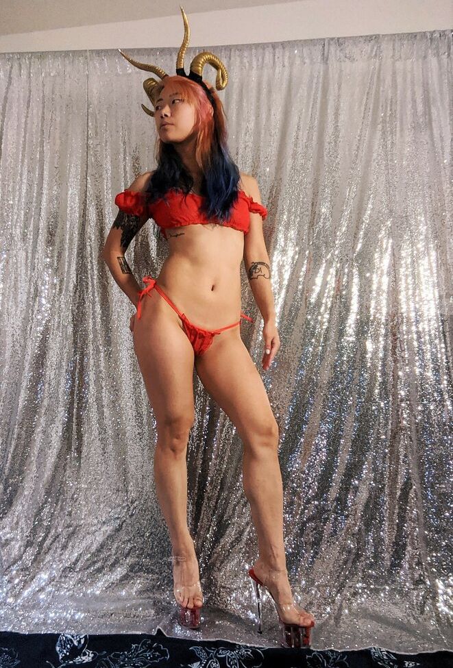 Parallaxstella nude #109874721