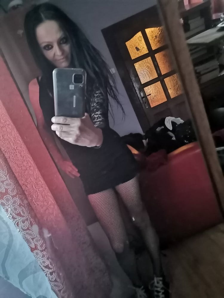 Matures and milfs bitches #97084779