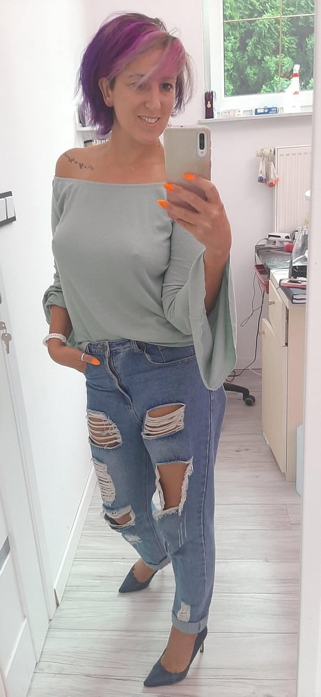 Matures and milfs bitches #97084805